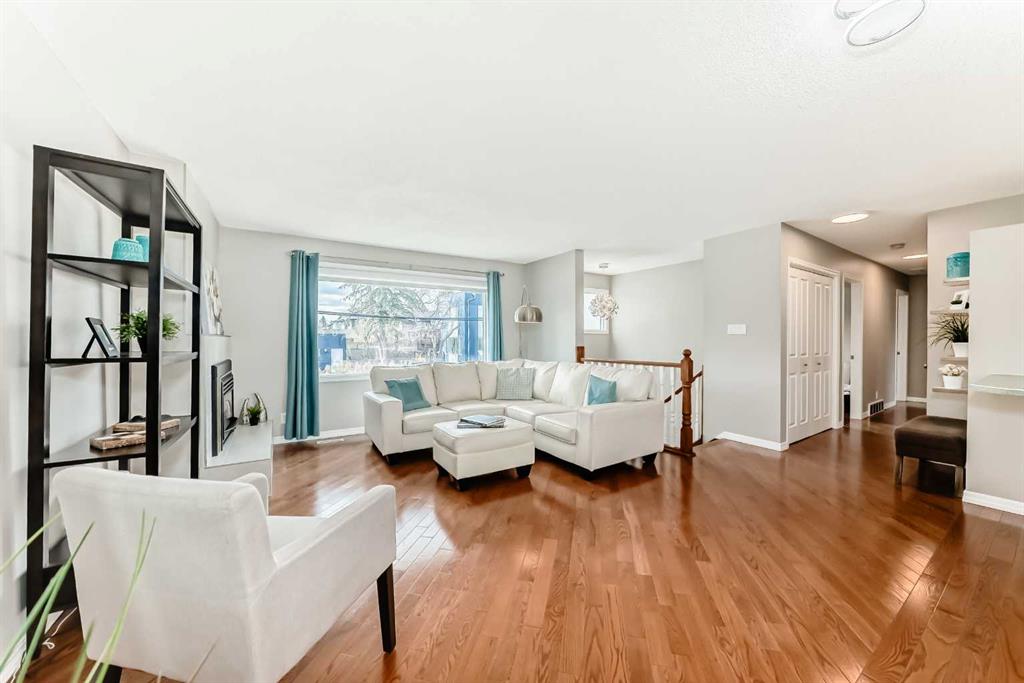 Additional image 5 of 2212 4 Street NE, Calgary, AB, T3E 4T9