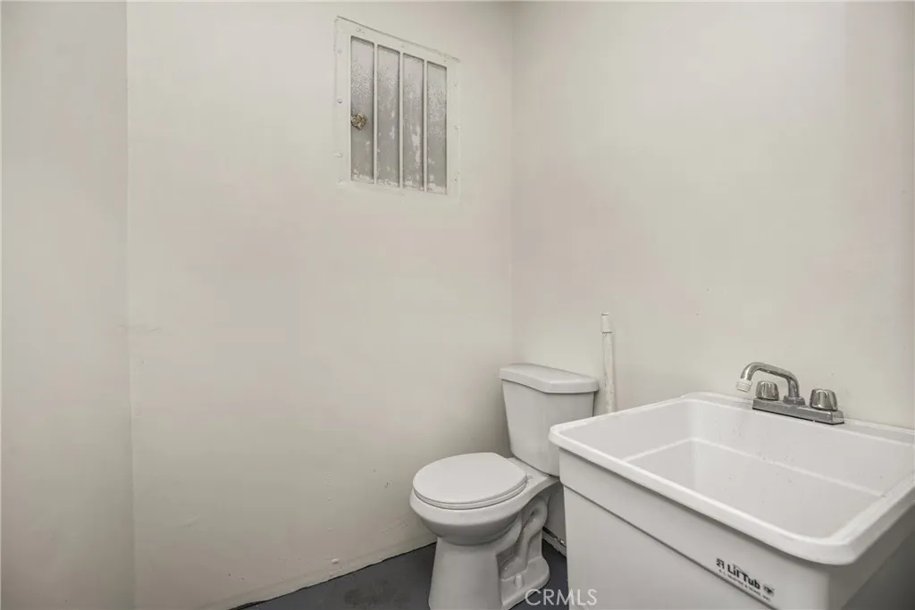 Additional image 33 of 4863 Telegraph Road, Los Angeles, CA 90022