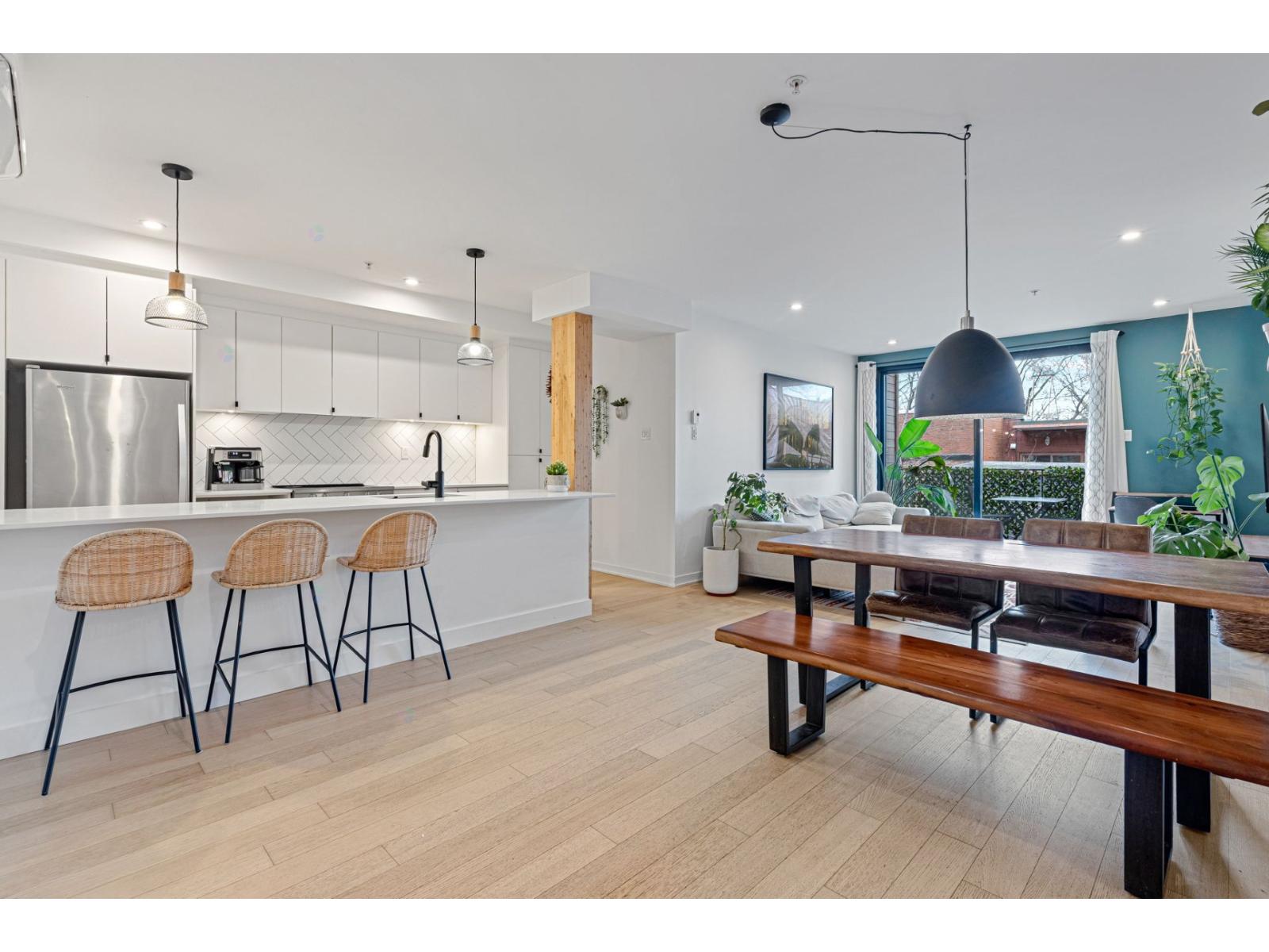 1831 Rue St-Zotique E.