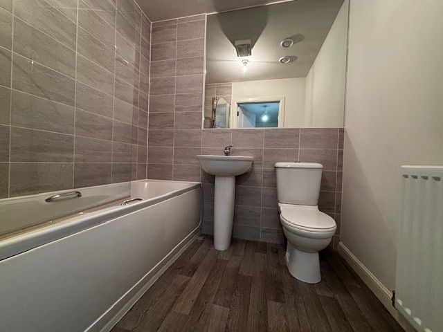 Additional image 7 of 2 bed terraced house to rentJames Weir Grove, Sunnymead, Uddingston G71