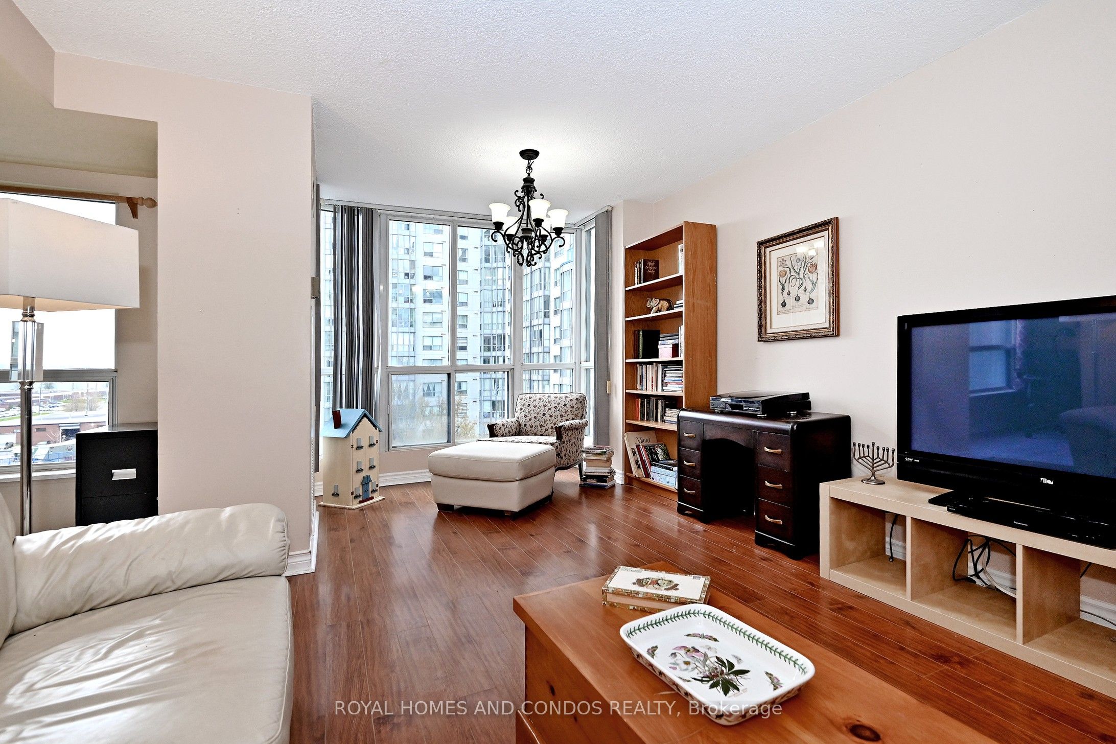 Additional image 6 of 618-2550 Lawrence Avenue E, Toronto, ON, M1P 2R7