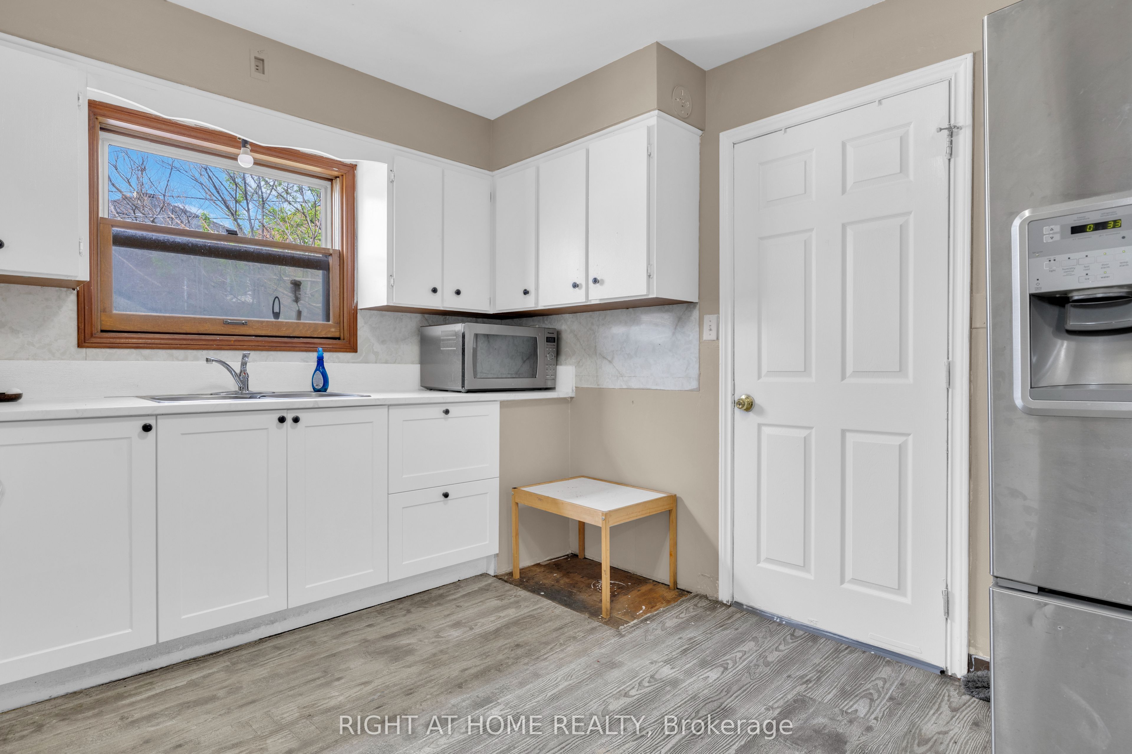 Additional image 5 of 321 Rankin Avenue, Windsor, ON, N9B 2R6
