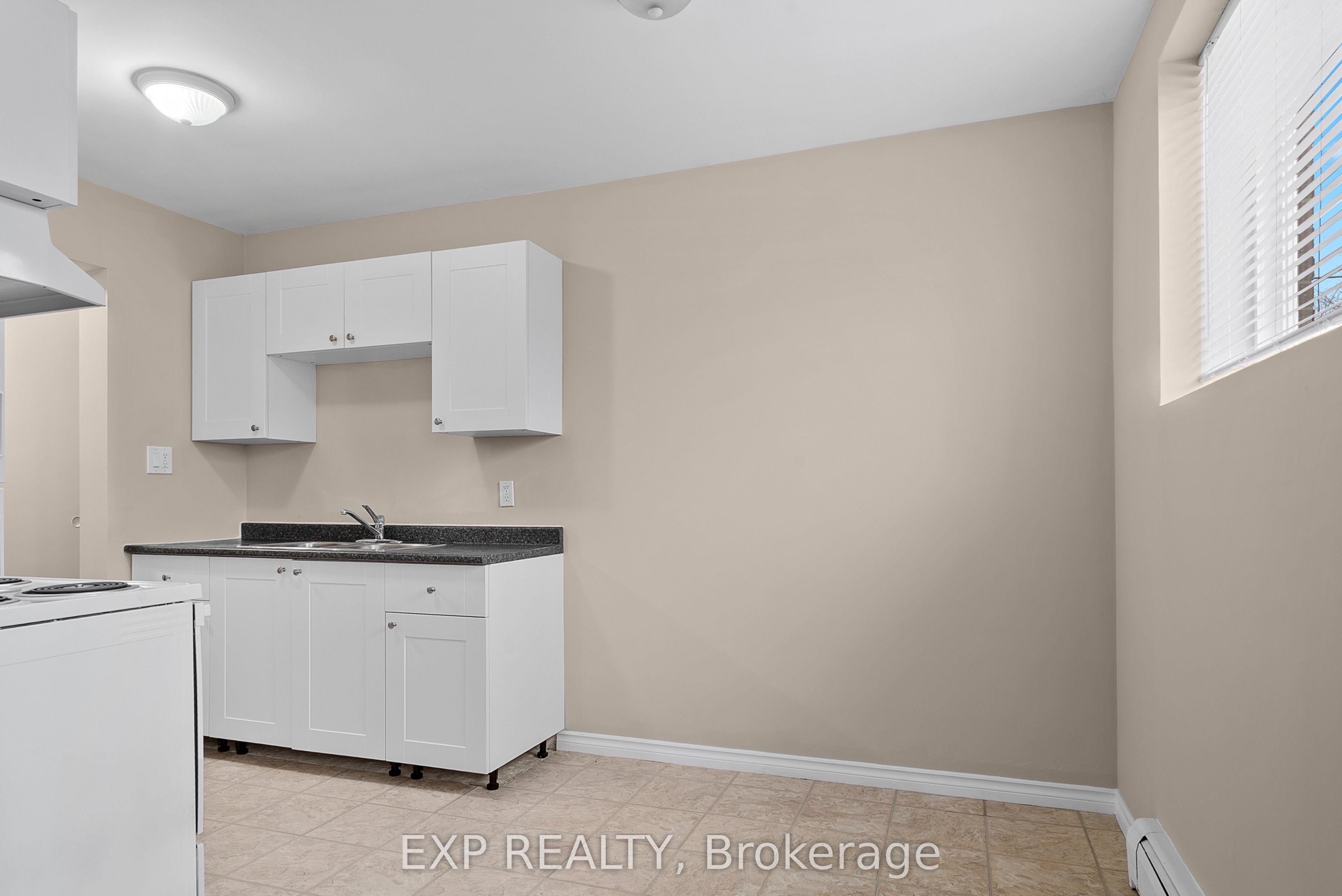 Additional image 2 of Unit 1-4663 Huron Street, Niagara Falls, ON, L2E 2H7