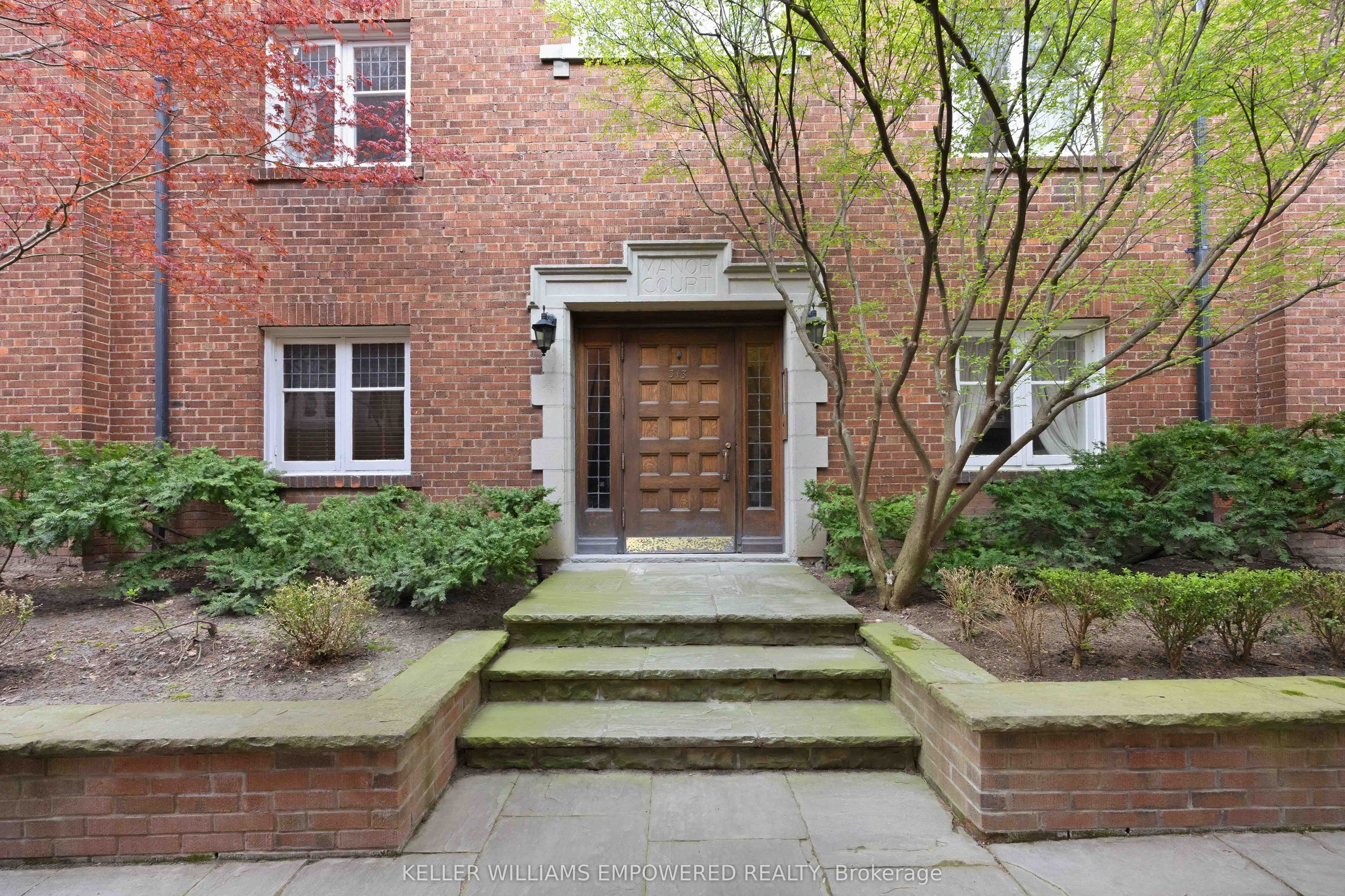 Additional image 6 of 7-313 Lonsdale Road, Toronto, ON, M4V 1X3