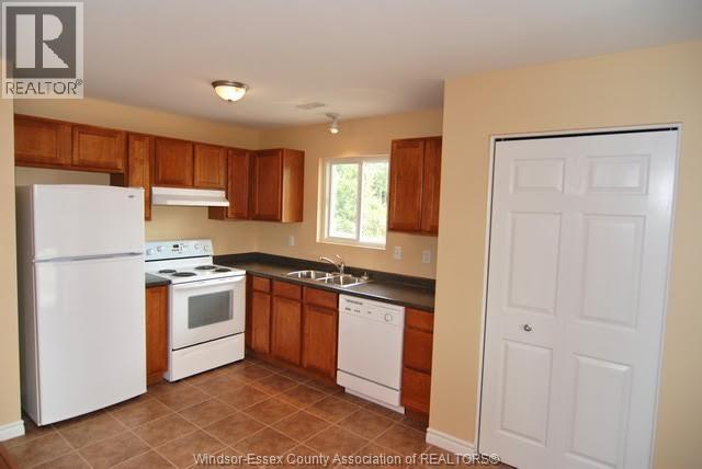 C - UPPER-1810 Northway , Windsor, ON, N9B0A6 photo 4