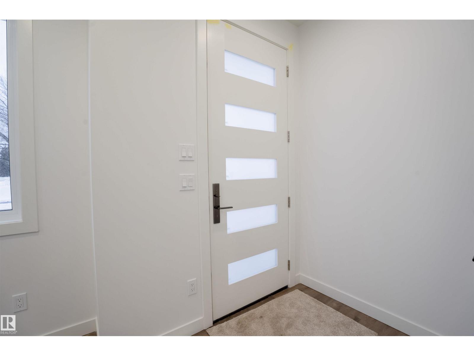 Additional image 5 of 5211 104a Street NW, Edmonton, AB, T6H2L9