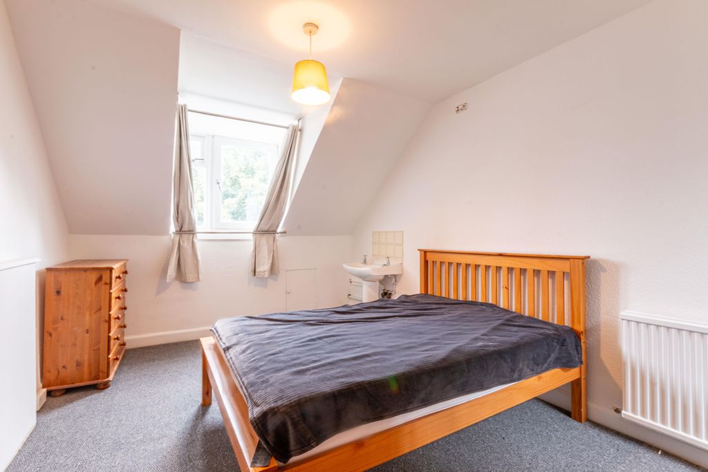 Additional image 11 of 7 bed flat to rentMarchmont Road, Edinburgh EH9