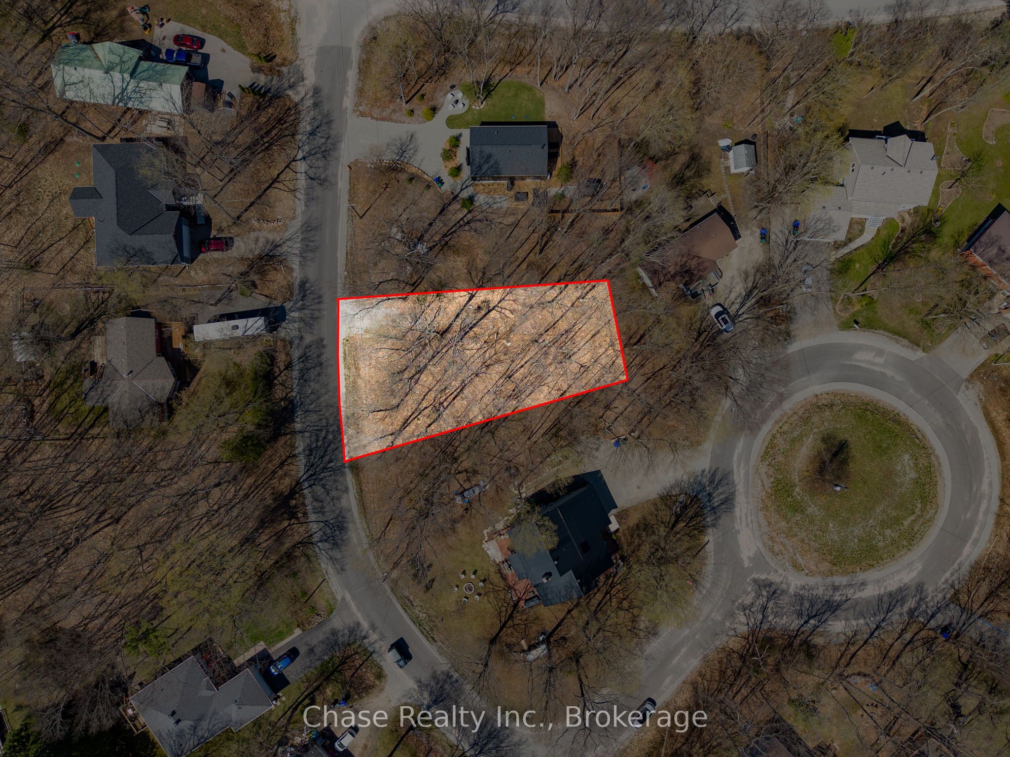 7 Oneida Crescent, Tiny, ON, L9M 0B2