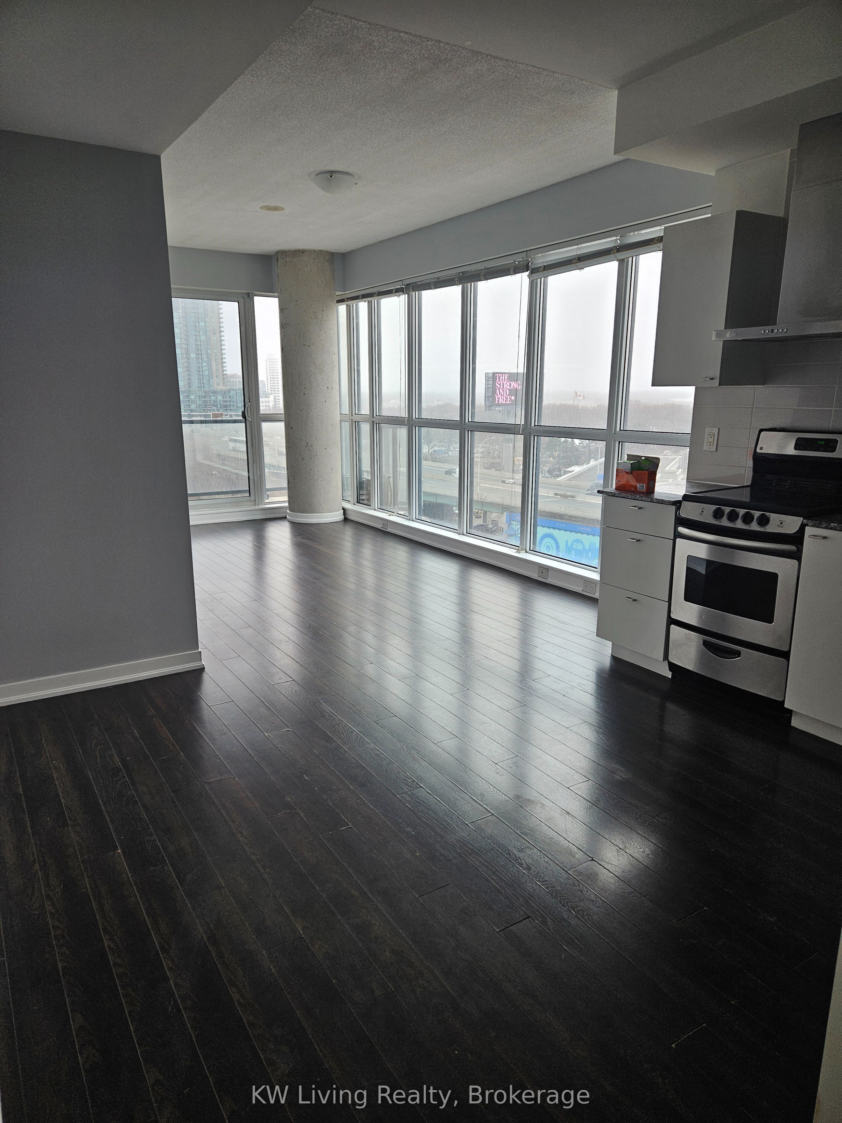 Additional image 3 of 912-51 East Liberty Street, Toronto, ON, M6K 3P8