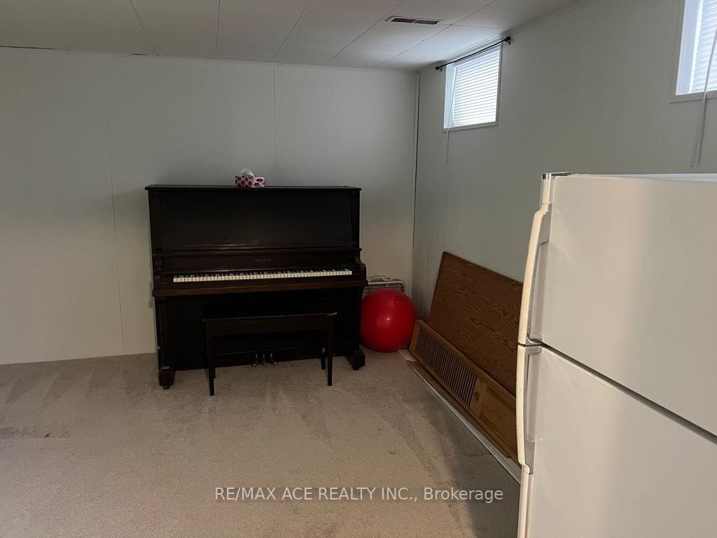 Additional image 4 of Bsmt-29 Pegasus Trail, Toronto, ON, M1G 3N6