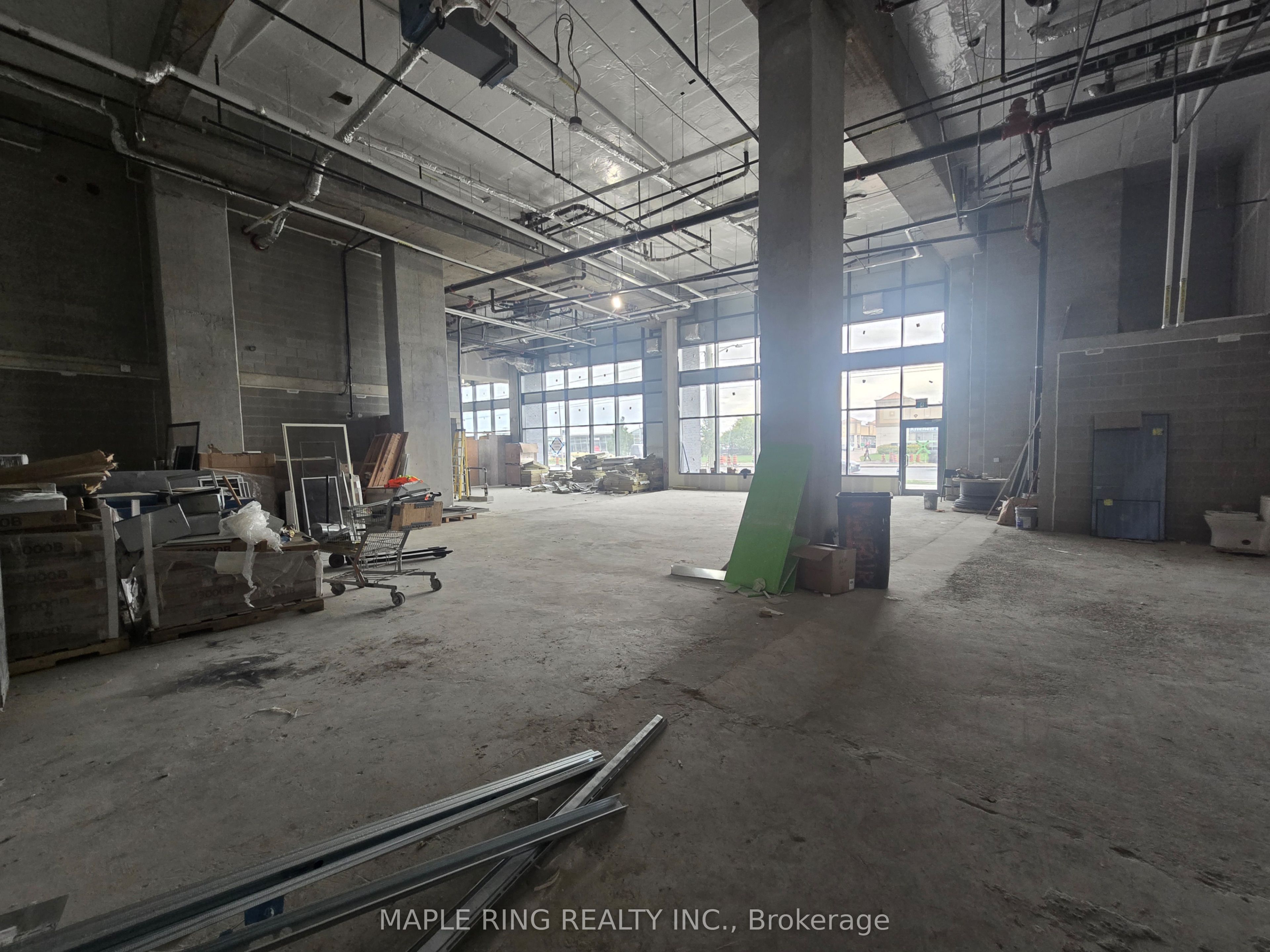 Additional image 4 of 1-2-9095 Jane Street, Vaughan, ON, L4K 0A4