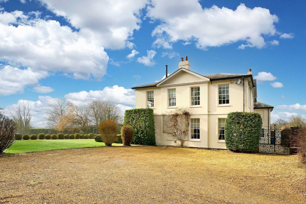 Additional image 21 of 6 bed detached house to rentChurch Road, Penn, High Wycombe HP10