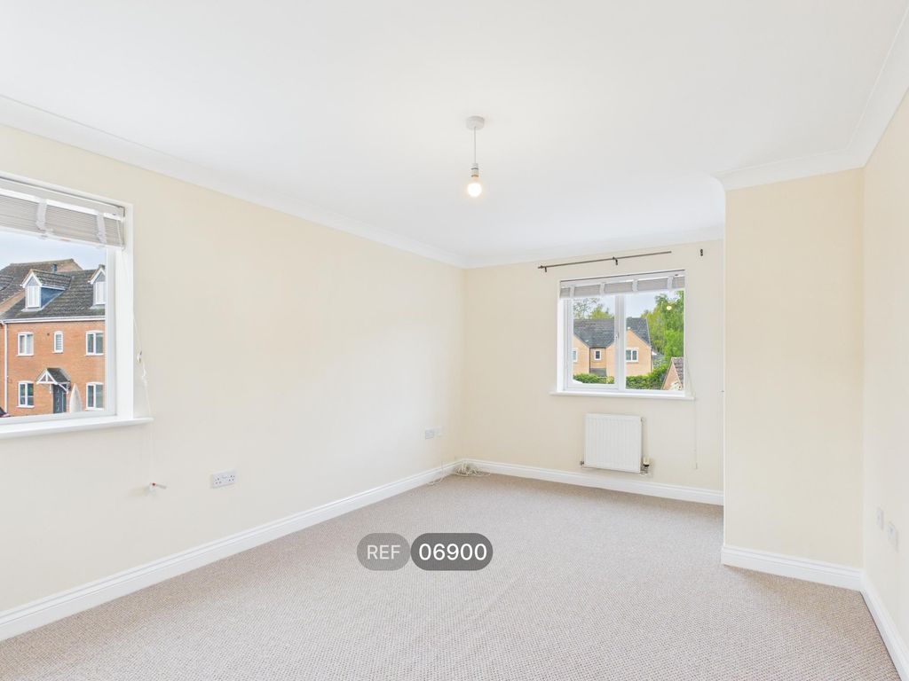 Additional image 15 of 4 bed detached house to rent64, East Of England Way, Peterborough PE2