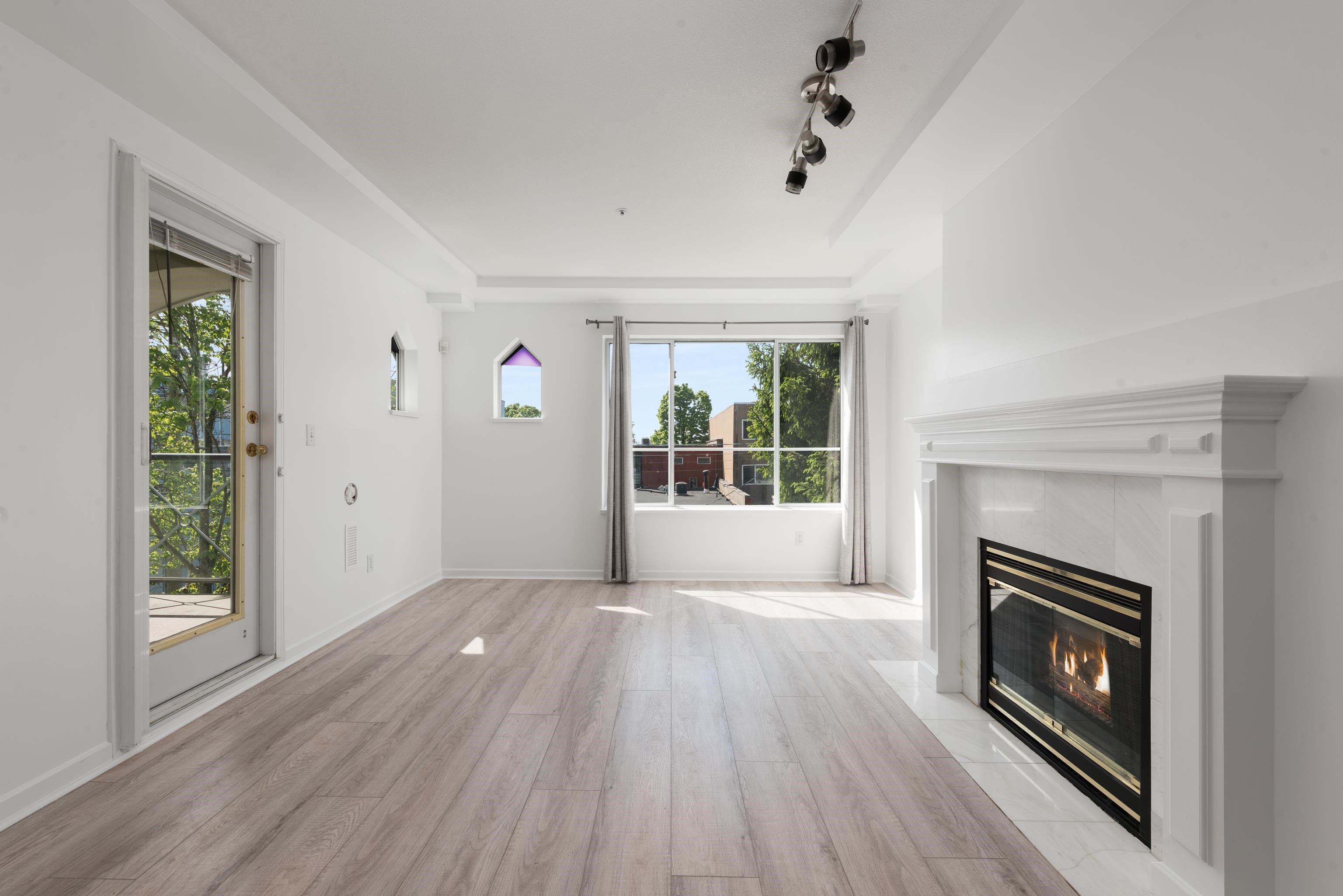 304-6475 Chester Street, Vancouver, BC, V5W 4B7