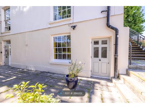 Apsley Villas, Bristol BS6