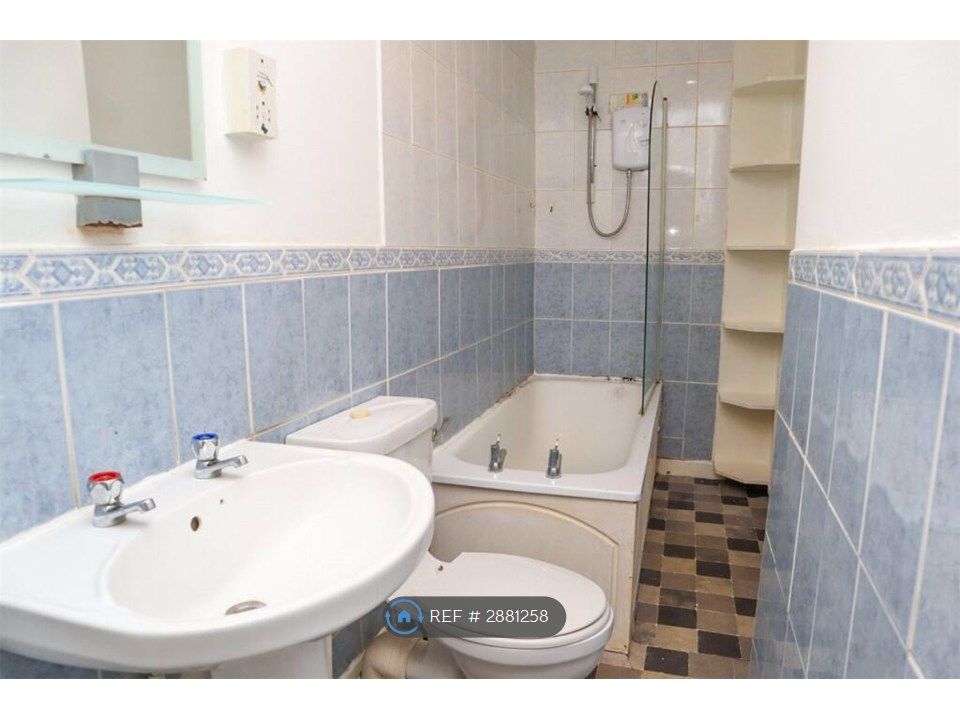Additional image 8 of 3 bed flat to rentStewarton St, Wishaw ML2
