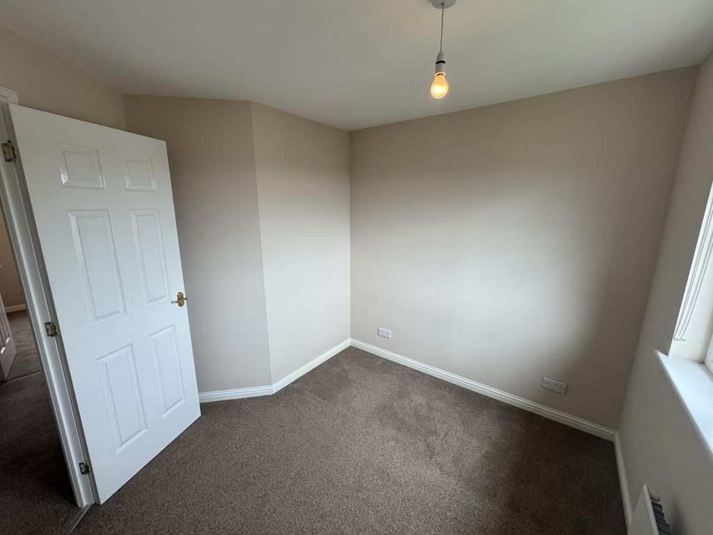 Additional image 38 of 4 bed detached house to rent52 St. Martin Crescent, Dundee DD3