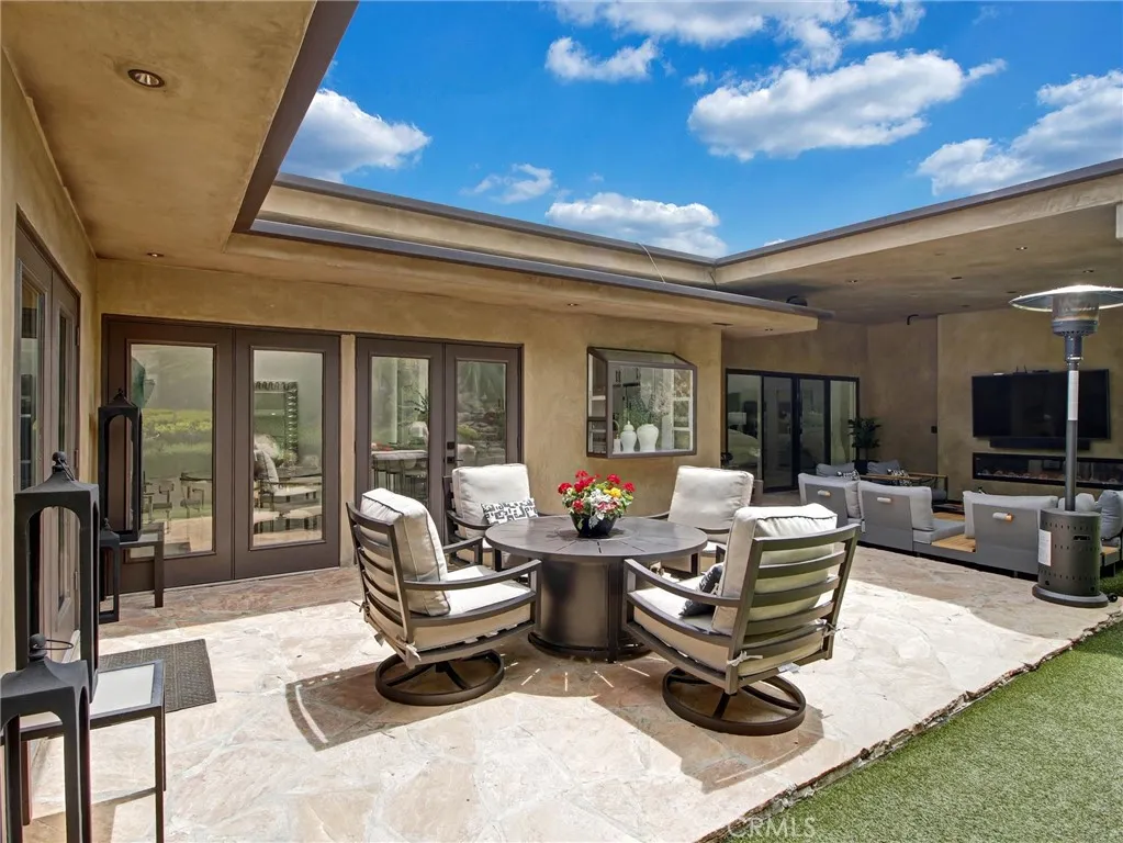 Additional image 53 of 4557 Don Timoteo Drive, Los Angeles, CA 90008