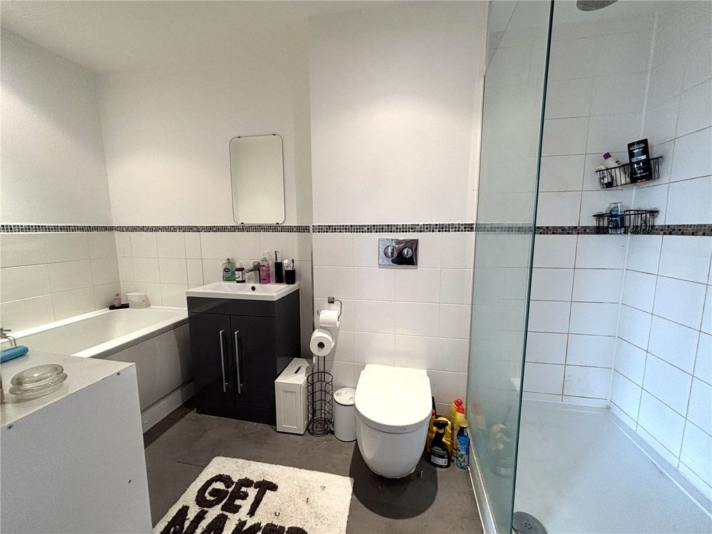 Additional image 7 of 2 bed flat for saleArtizan Road, Northampton, Northamptonshire NN1