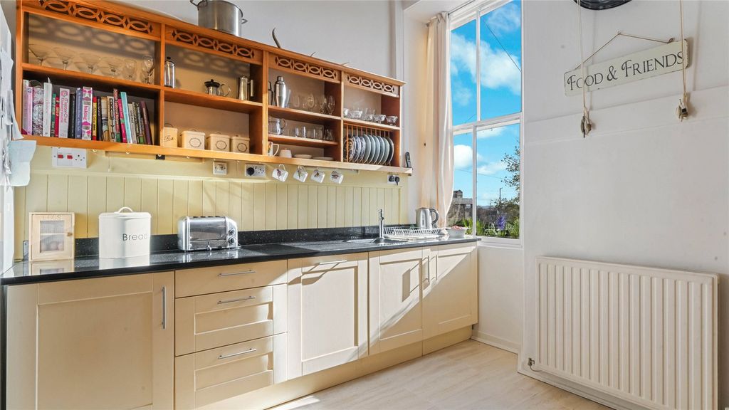 Additional image 8 of 5 bed end terrace house for salePitt Terrace, Stirling, Stirlingshire FK8