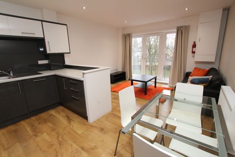 13 Elm Walk Place, Cranmer Street, Nottingham NG3