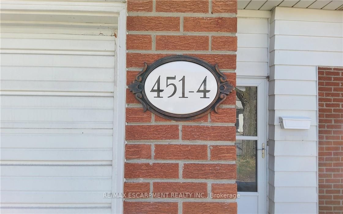 Additional image 2 of 4-451 Woodview Road, Burlington, ON, L7N 2Z9