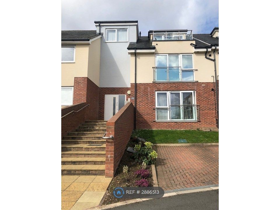 2 bed flat to rentY Bae, Bangor LL57