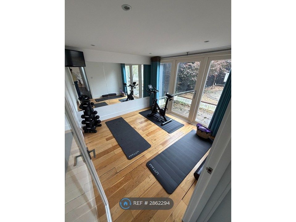 Additional image 9 of 5 bed semi-detached house to rentMill Lane, Midhurst GU29