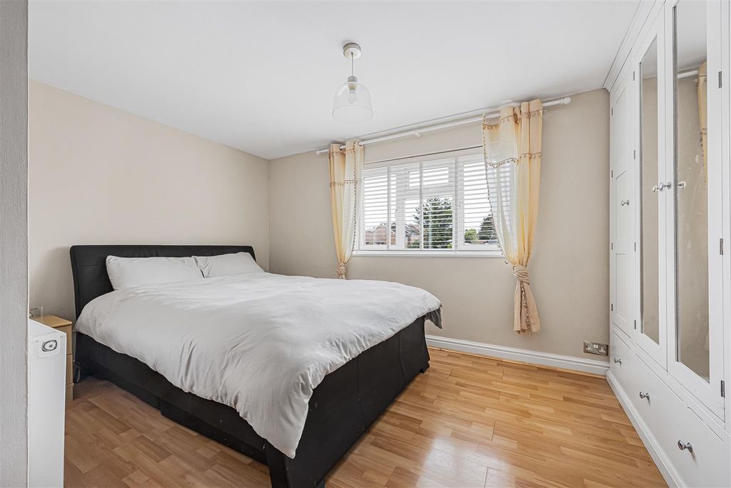 Additional image 13 of 3 bed semi-detached house for saleFawley Road, Reading RG30