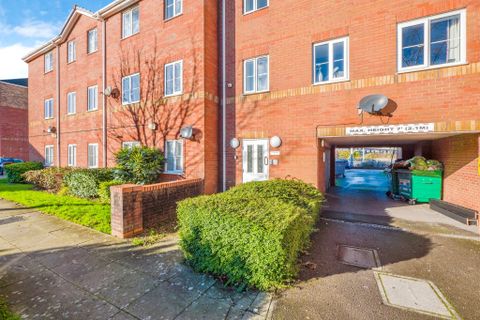 Glan Rhymni, Windsor Village, Cardiff CF24