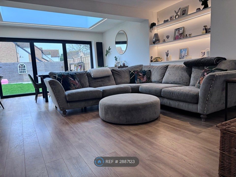 Additional image 3 of 3 bed semi-detached house to rentFokerham Road, Thatcham RG19