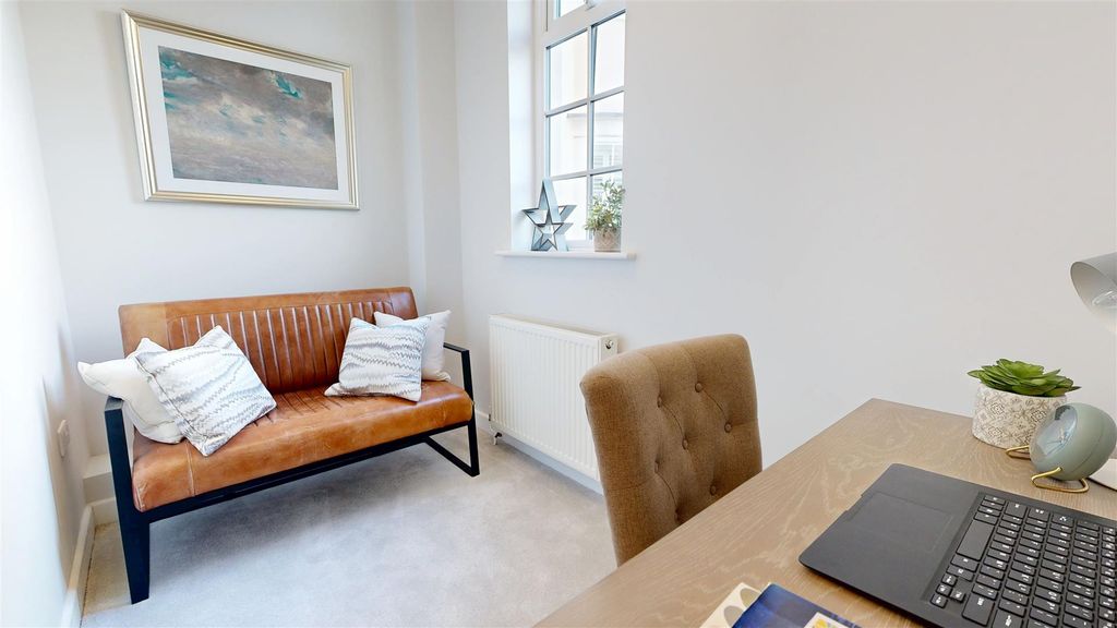 Additional image 13 of 2 bed flat for saleFlat 8 Sunnybank, 4-6 Wyke Road, Weymouth DT4