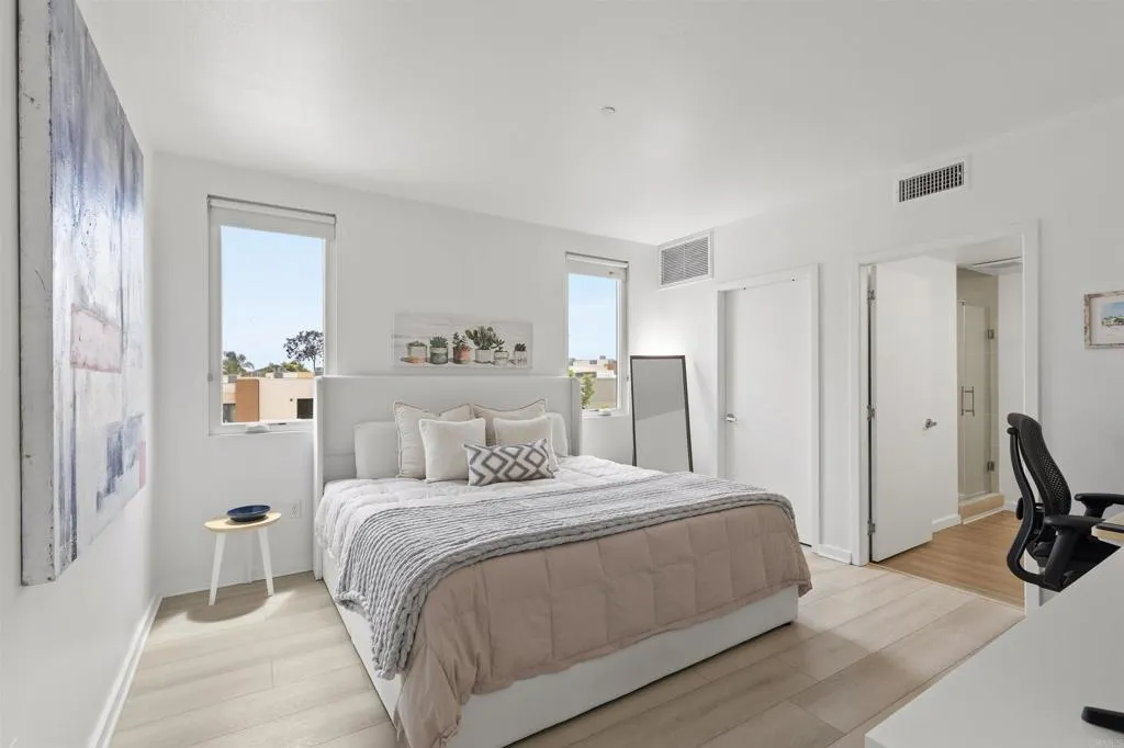 Additional image 14 of 2885 B Street, San Diego, CA 92102