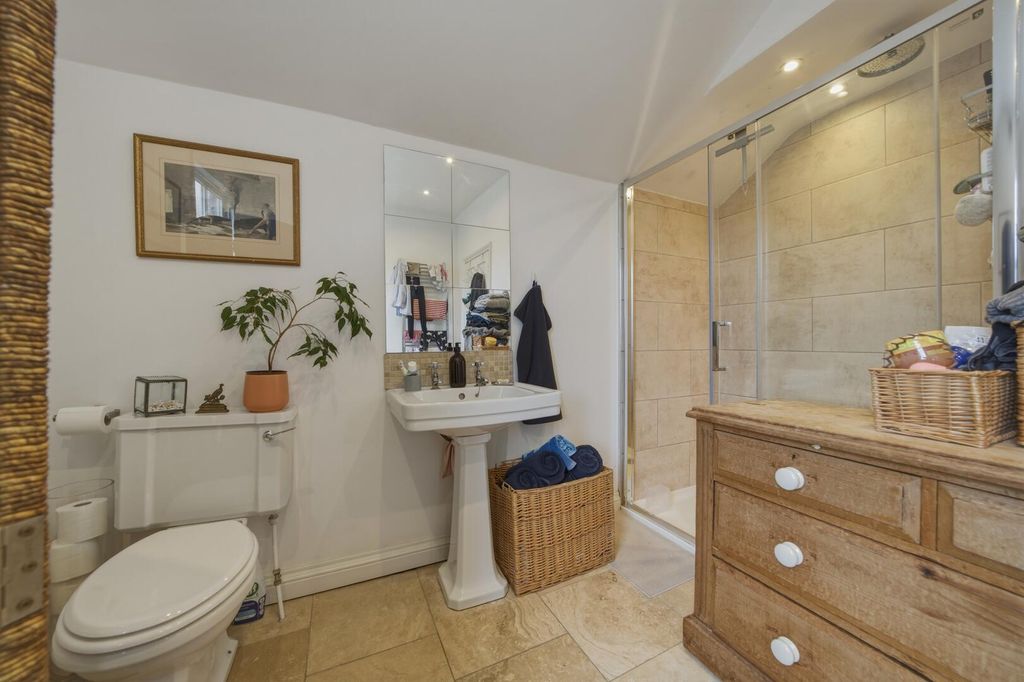 Additional image 11 of 4 bed semi-detached house for saleHighfield Road, West Bridgford, Nottingham NG2