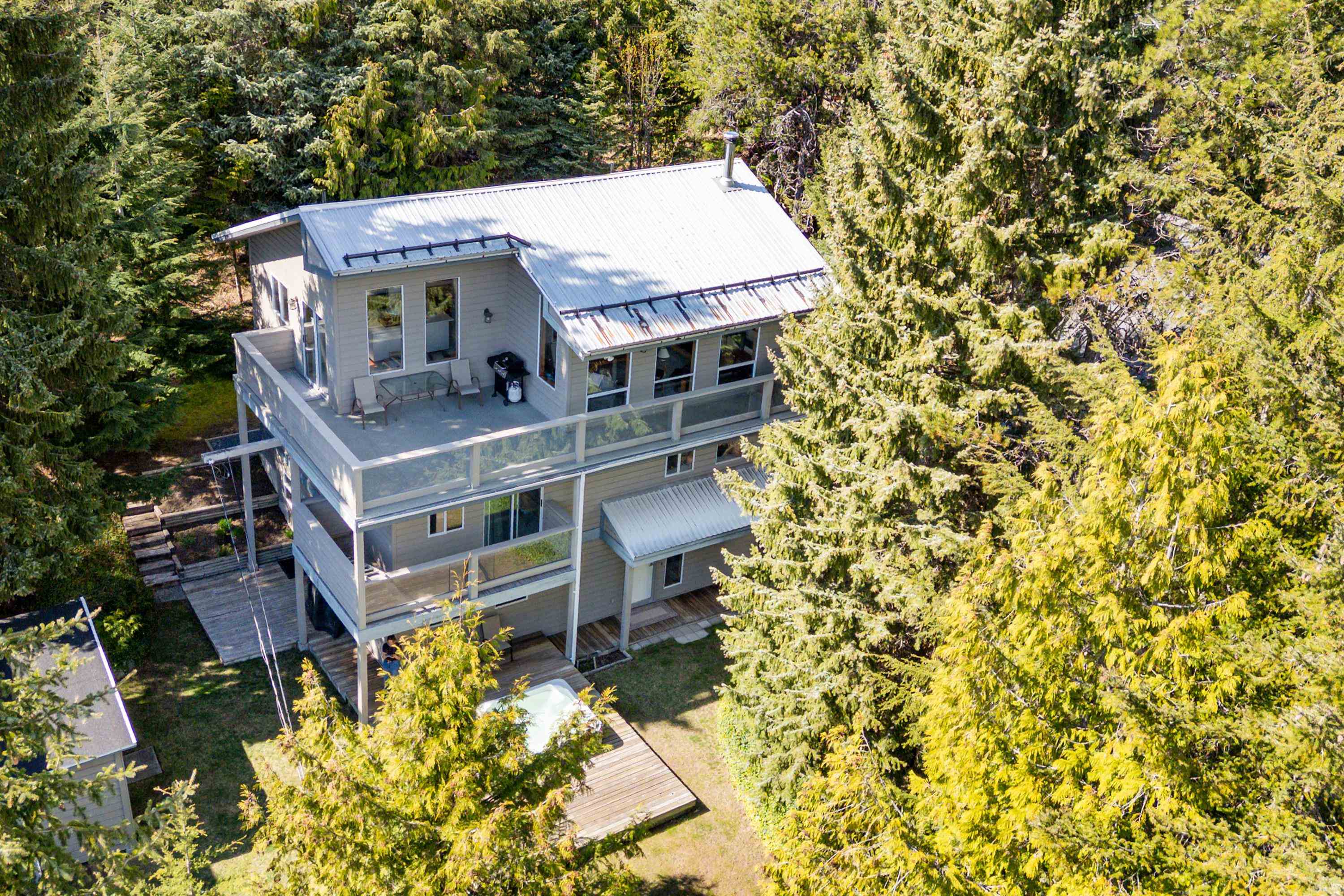 Additional image 3 of 8325 Rainbow Drive, Whistler, BC, V0N 1B8