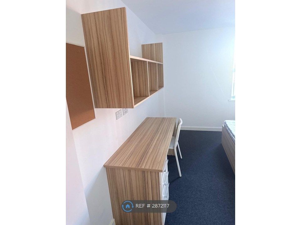 Additional image 18 of 9 bed flat to rentWellingborough Road, Northampton NN1