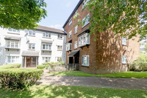 Portland Court, Stoke, Plymouth PL1