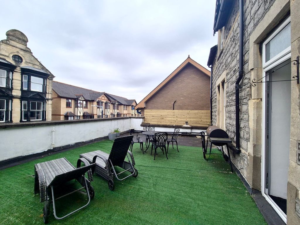 Additional image 10 of 3 bed flat to rentBradenham Place, Penarth CF64