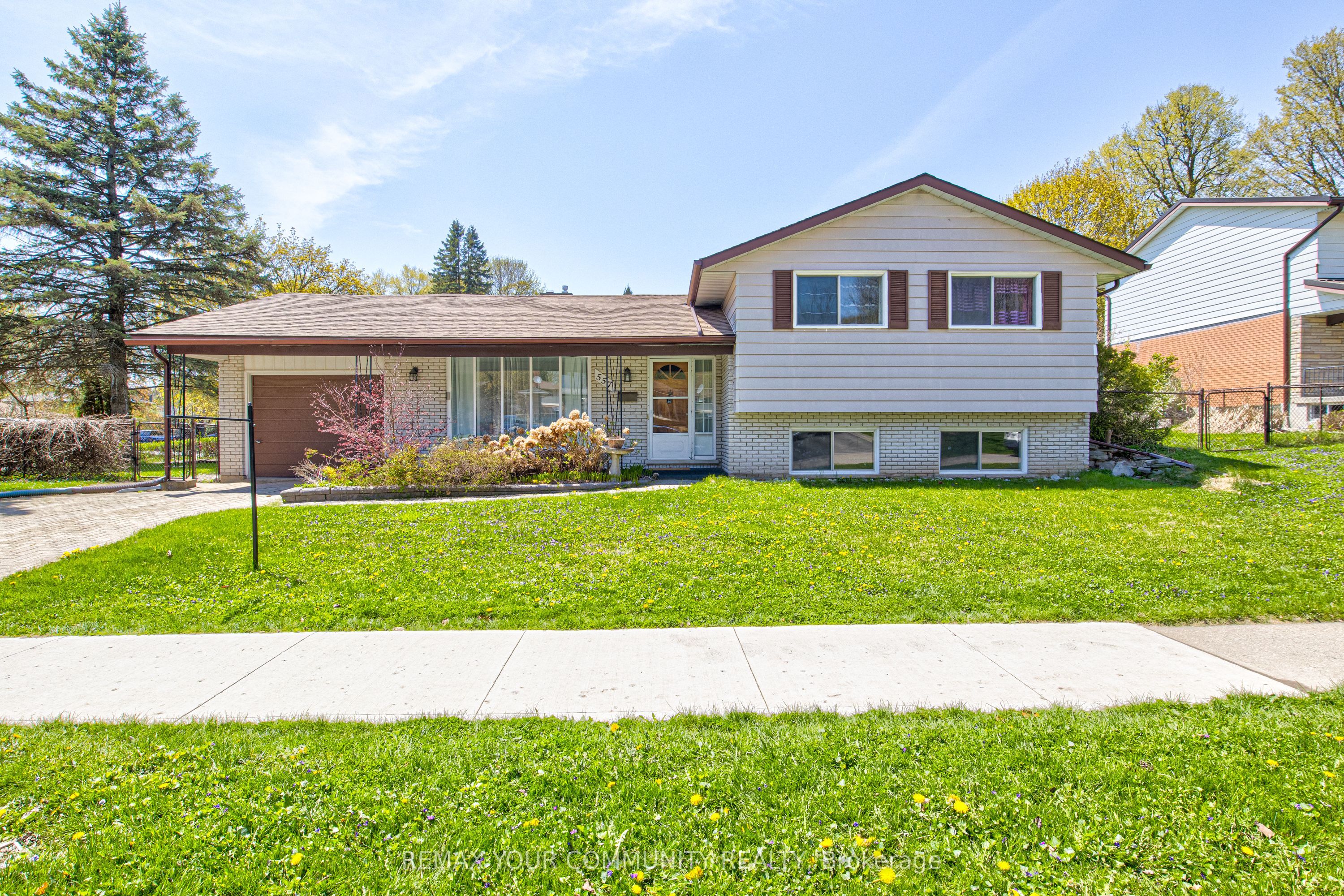 Additional image 3 of 557 Glen Manor Boulevard, Waterloo, ON, N2L 4T7