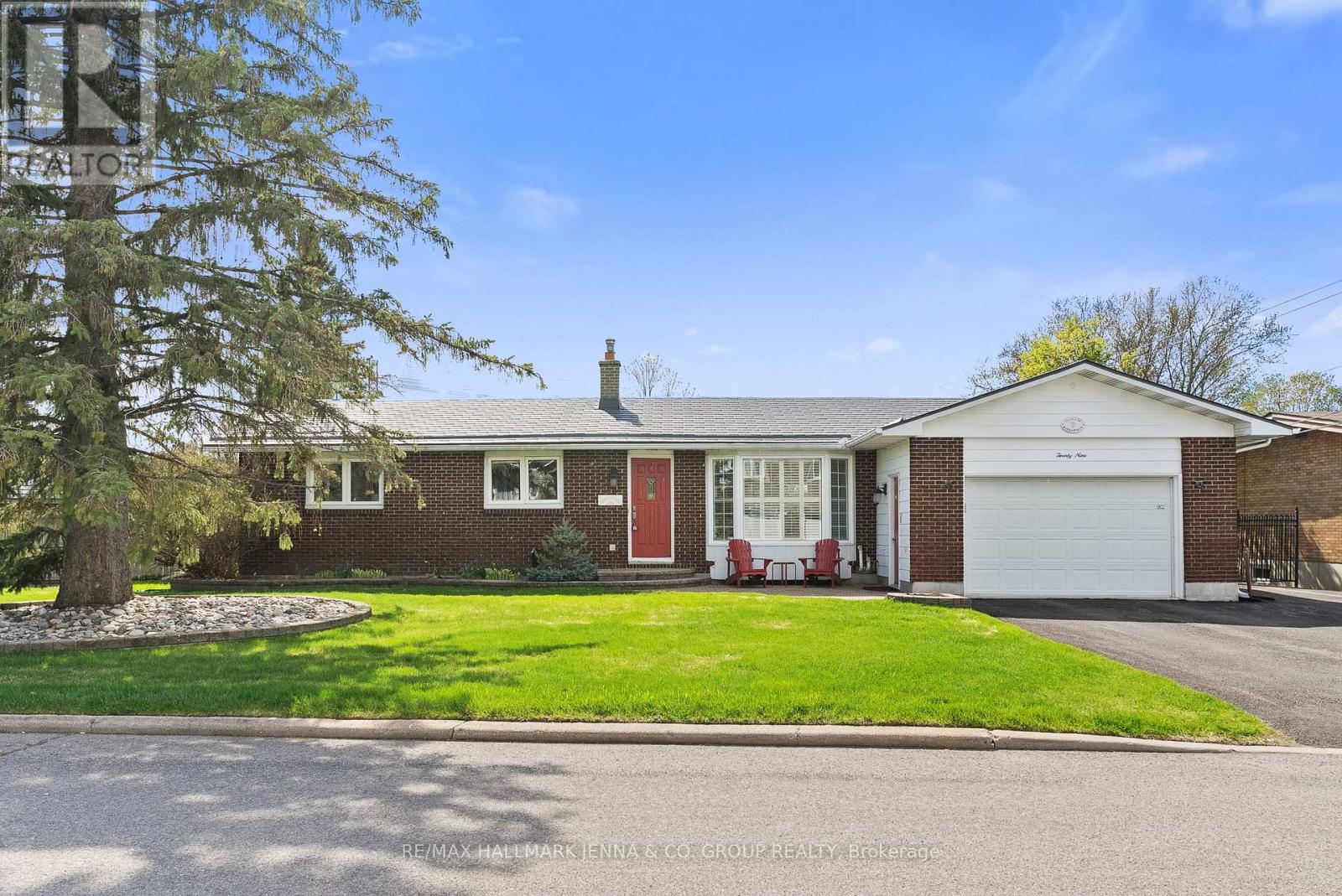 29 KINGSBURY AVENUE