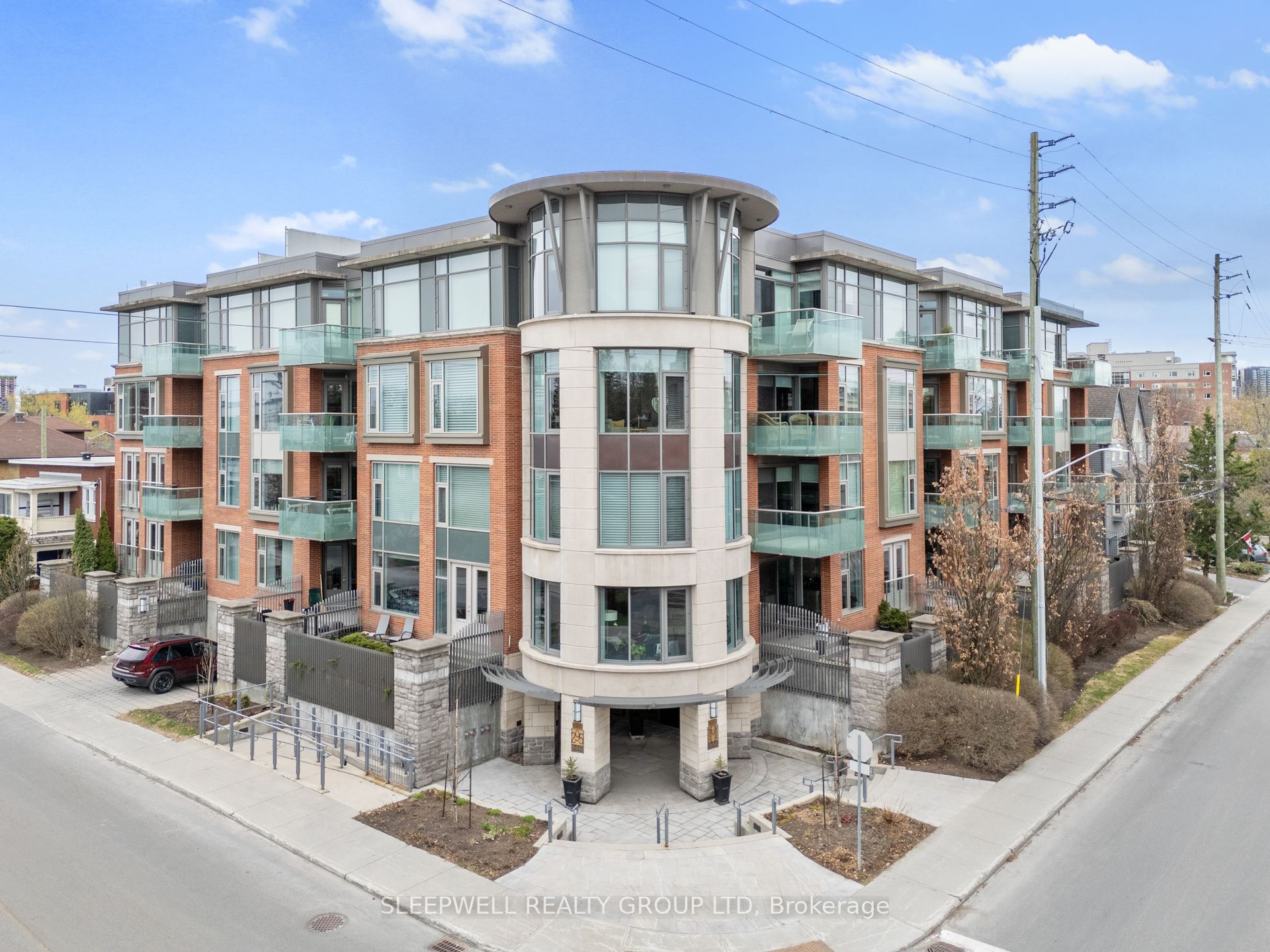PH03-295 Mackay Street, Ottawa, ON, K1M 2B7
