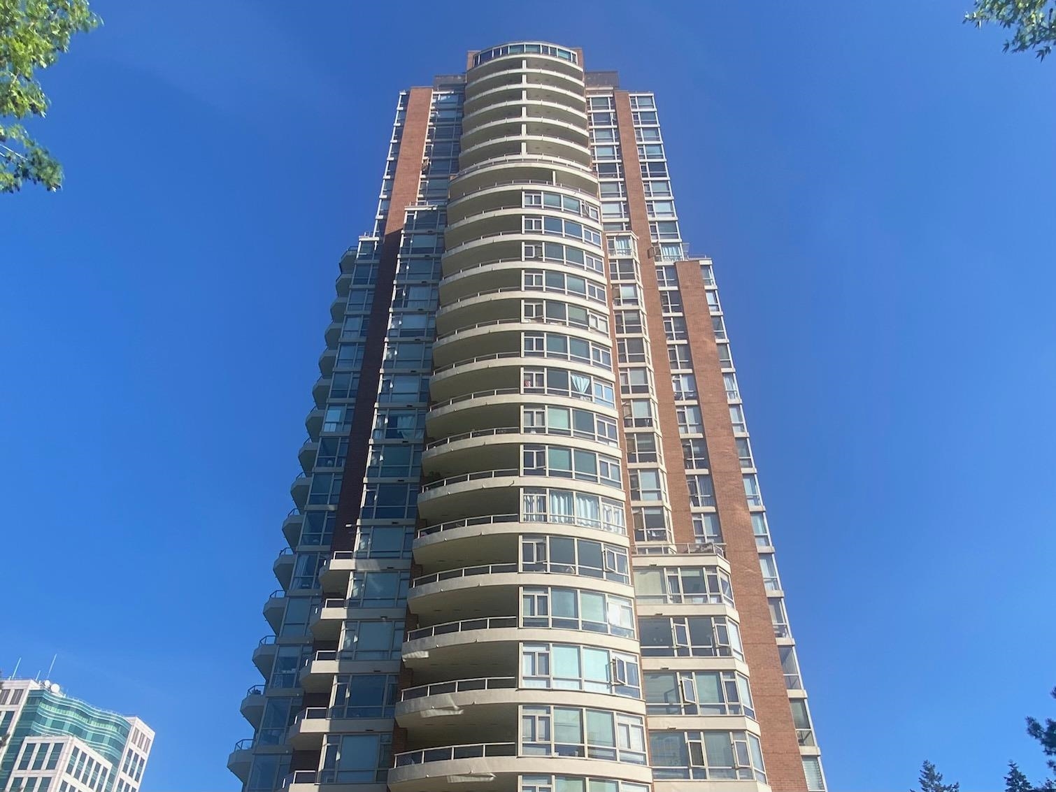 1003-6838 Station Hill Drive, Burnaby, BC, V3N 5A4