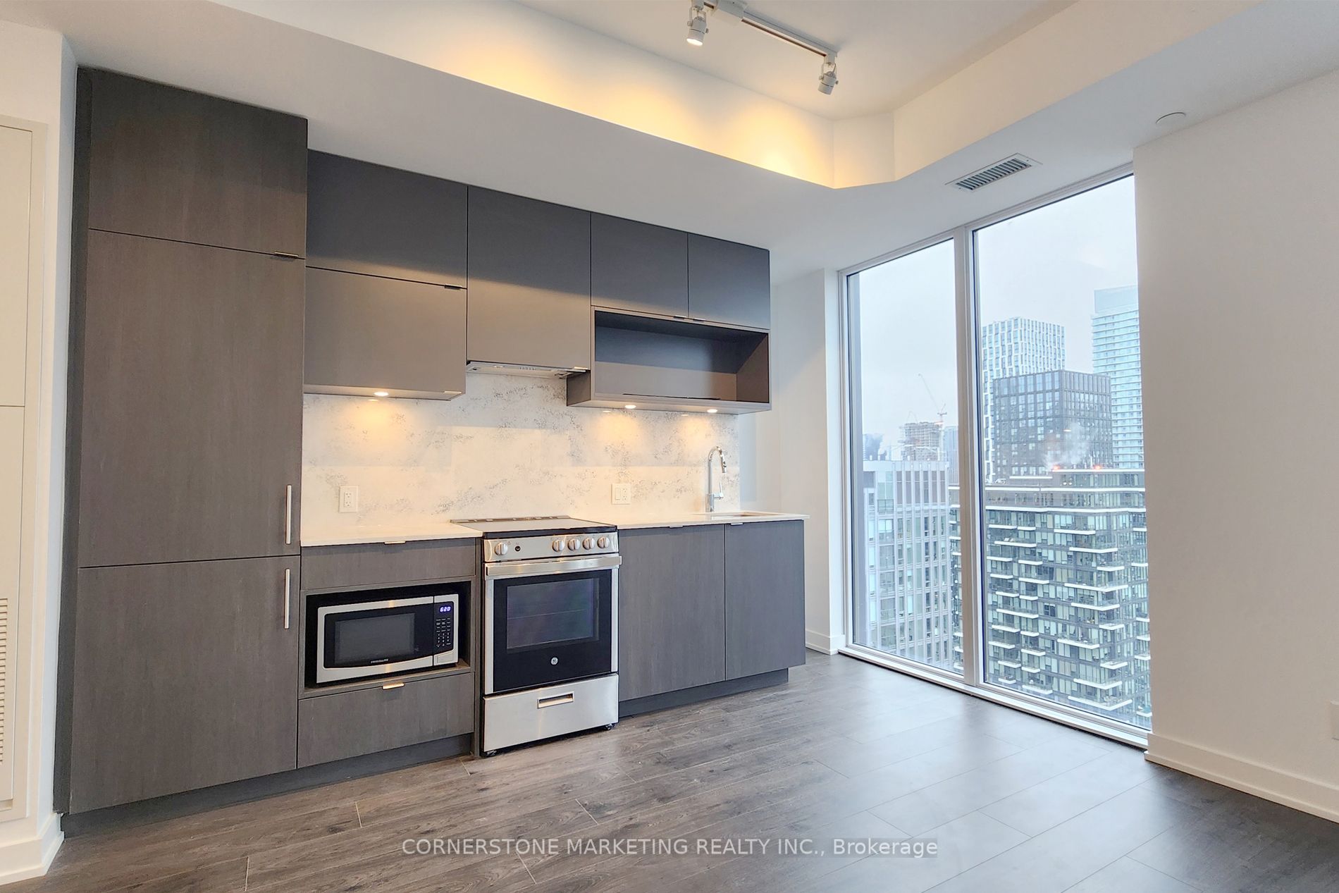 Additional image 5 of 3702-100 Queen Street E, Toronto, ON, M5C 0B5
