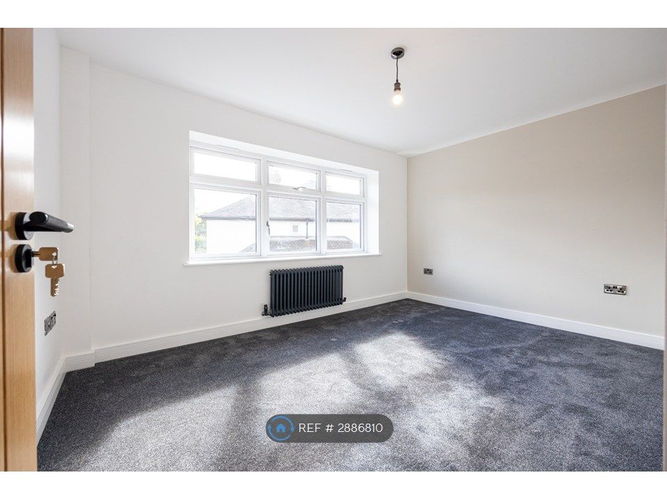 Additional image 17 of 5 bed semi-detached house to rentBeresford Crescent, Newcastle-Under-Lyme ST5