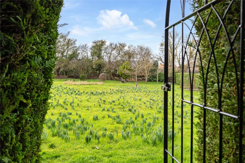 Additional image 42 of 5 bed detached house for saleChurch Road, Barton-Le-Clay, Bedford, Bedfordshire MK45