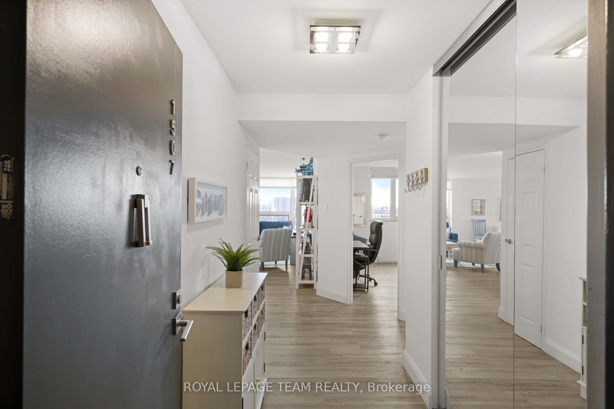 Additional image 5 of 1507-1500 Riverside Drive, Ottawa, ON, K1G 4J4