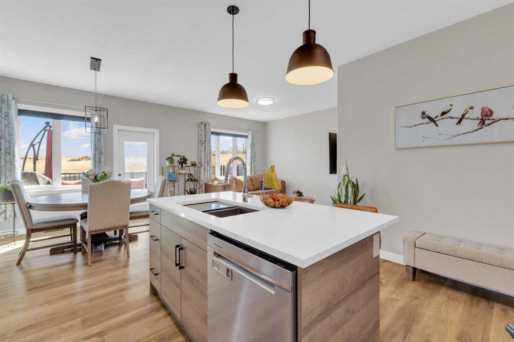 Additional image 6 of 31 Vanson Close, Sylvan Lake, AB, T4S0M3