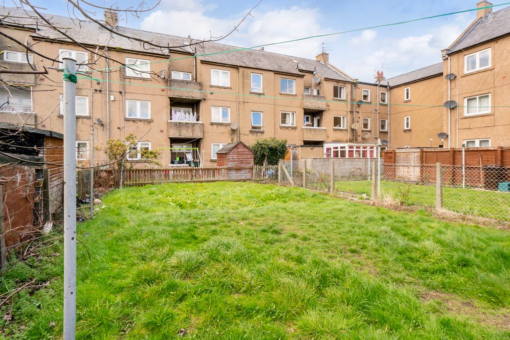 Additional image 10 of 4 bed flat for sale18c Links Avenue, Musselburgh, East Lothian EH21