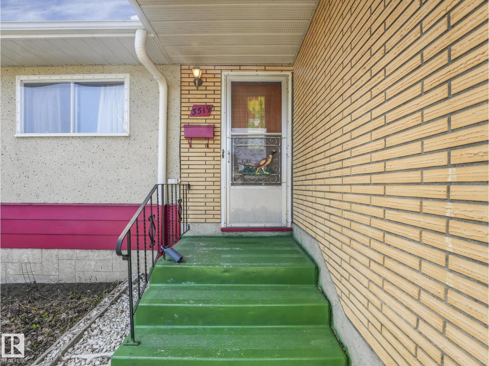 Additional image 5 of 3519 113 Avenue NW, Edmonton, AB, T5W0P5