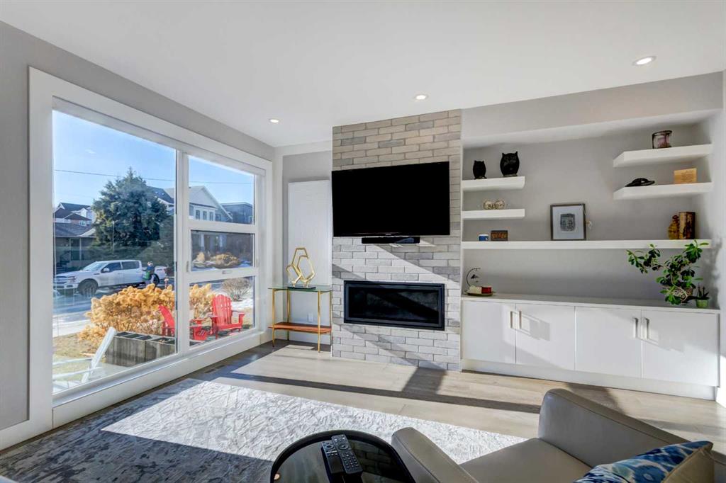 Additional image 3 of 2022 44 Avenue SW, Calgary, AB, T2T2N8